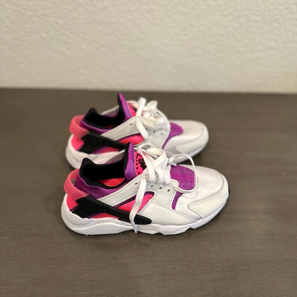 Nike Air Huarache - Picture 2 of 8